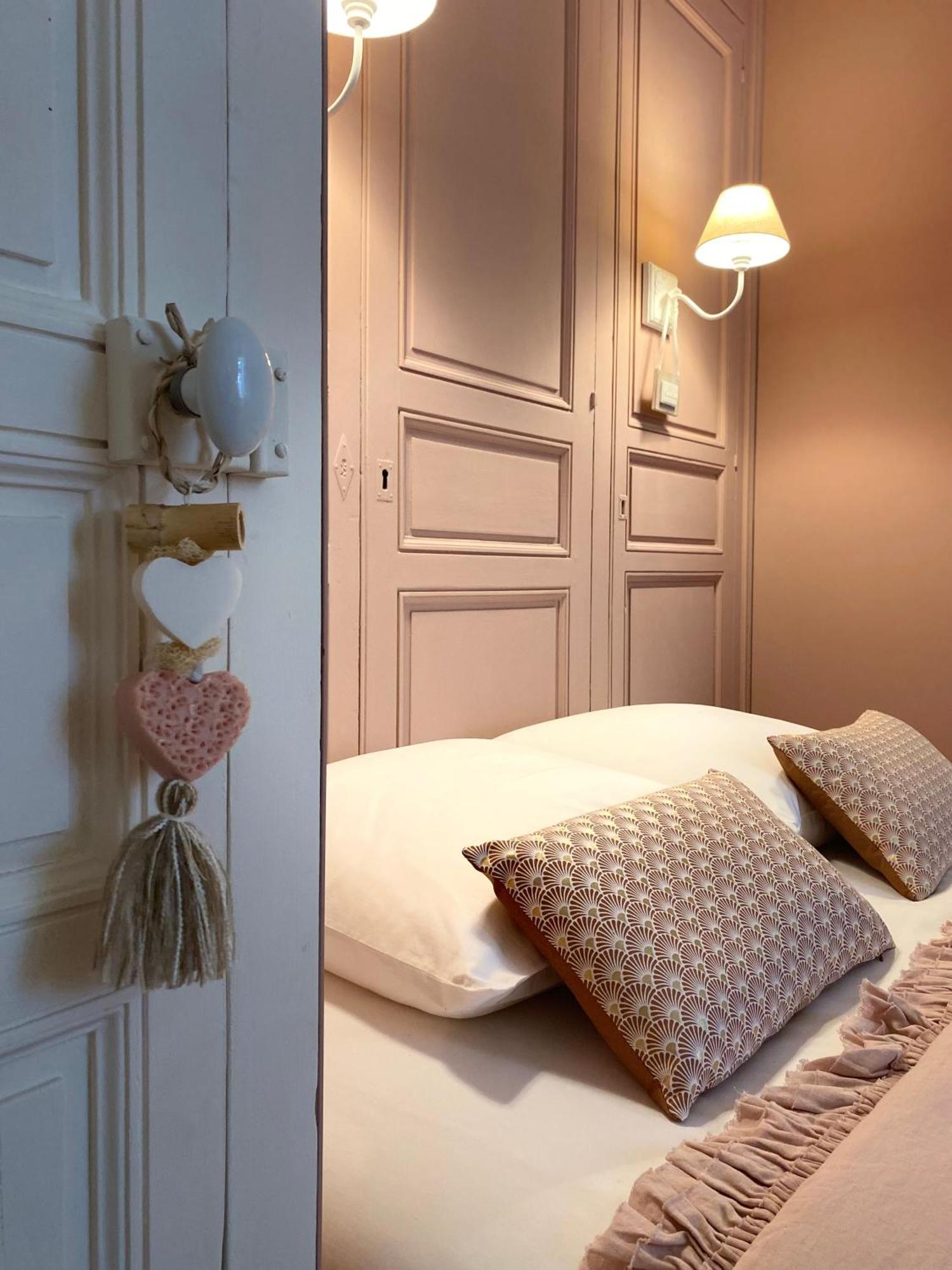 Bed and Breakfast Coeur De Calignac Zimmer foto